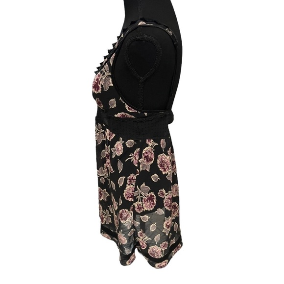 Victoria's Secret Angels Lace Floral Swiss Dot Nightie Small - Picture 2 of 8